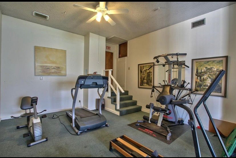 Furnished Finder property 921081_1 photo 25