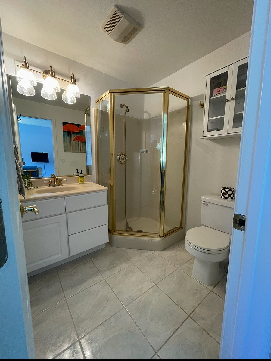 Full bath