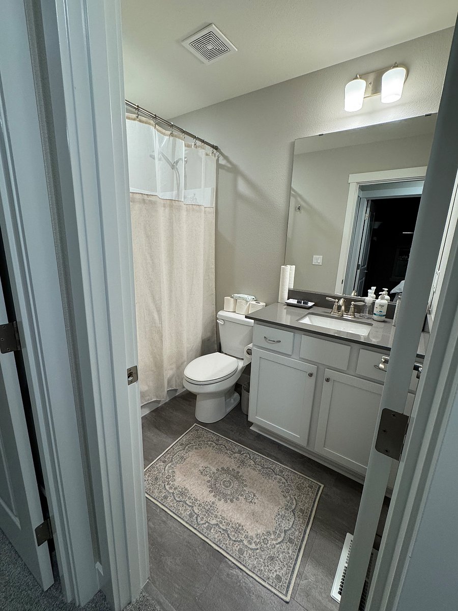 Furnished Finder property 921581_1 photo 8