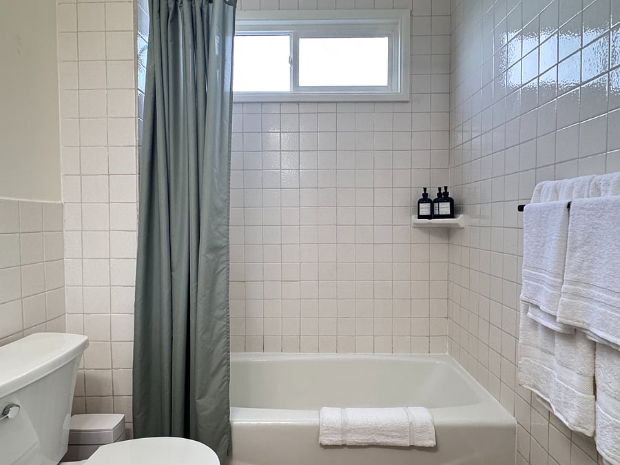 Bathroom 2