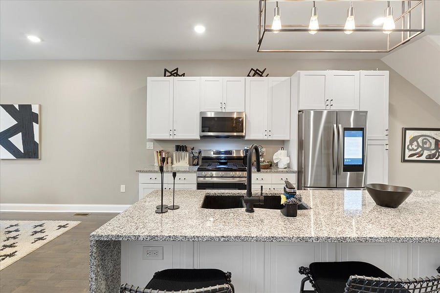 Spacious kitchen