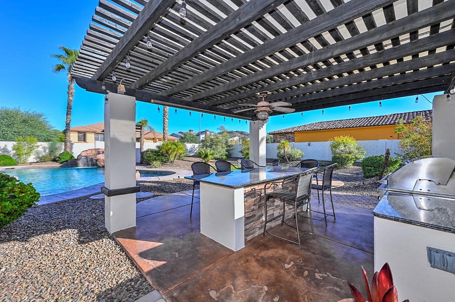 Built In Gas Grill & Fridge