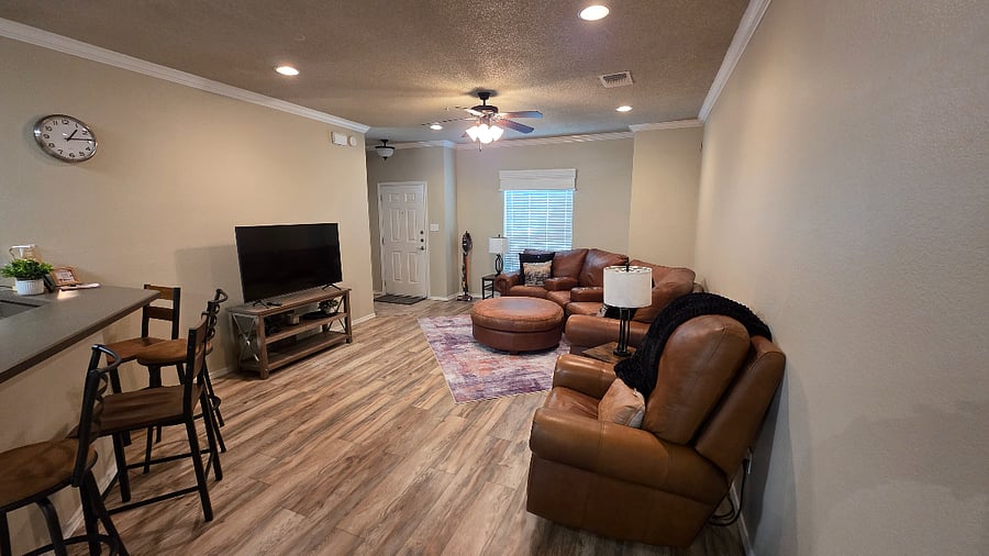 Furnished Finder property 921710_1 photo 2