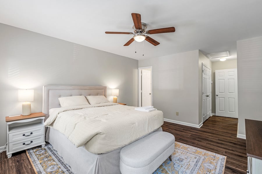 2nd Floor Sand Suite. Smart TV, Dresser, Nightstands, Closet, Table, Chair, Ottoman Bench
