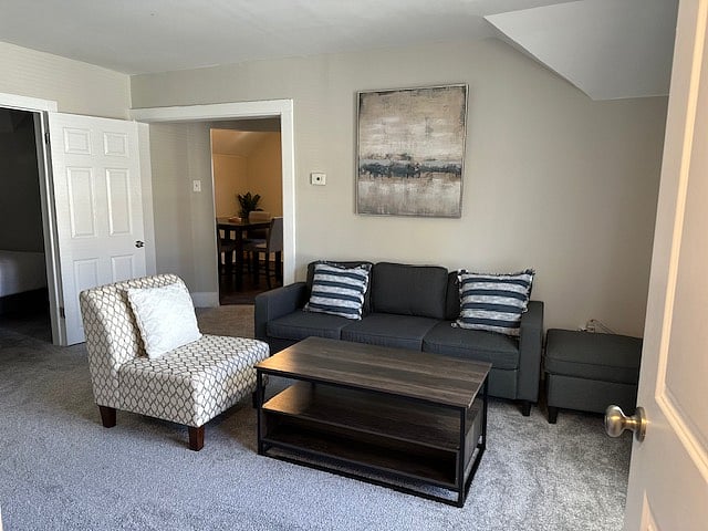 Furnished Finder property 921763_1 photo 1