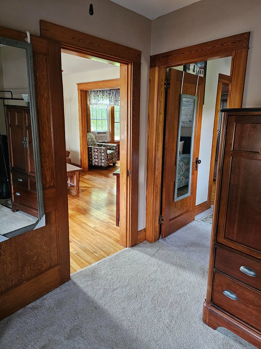 Furnished Finder property 921800_1 photo 9