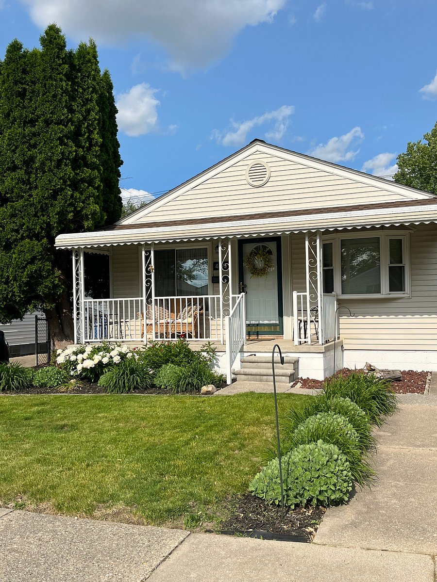 Front Exterior 2