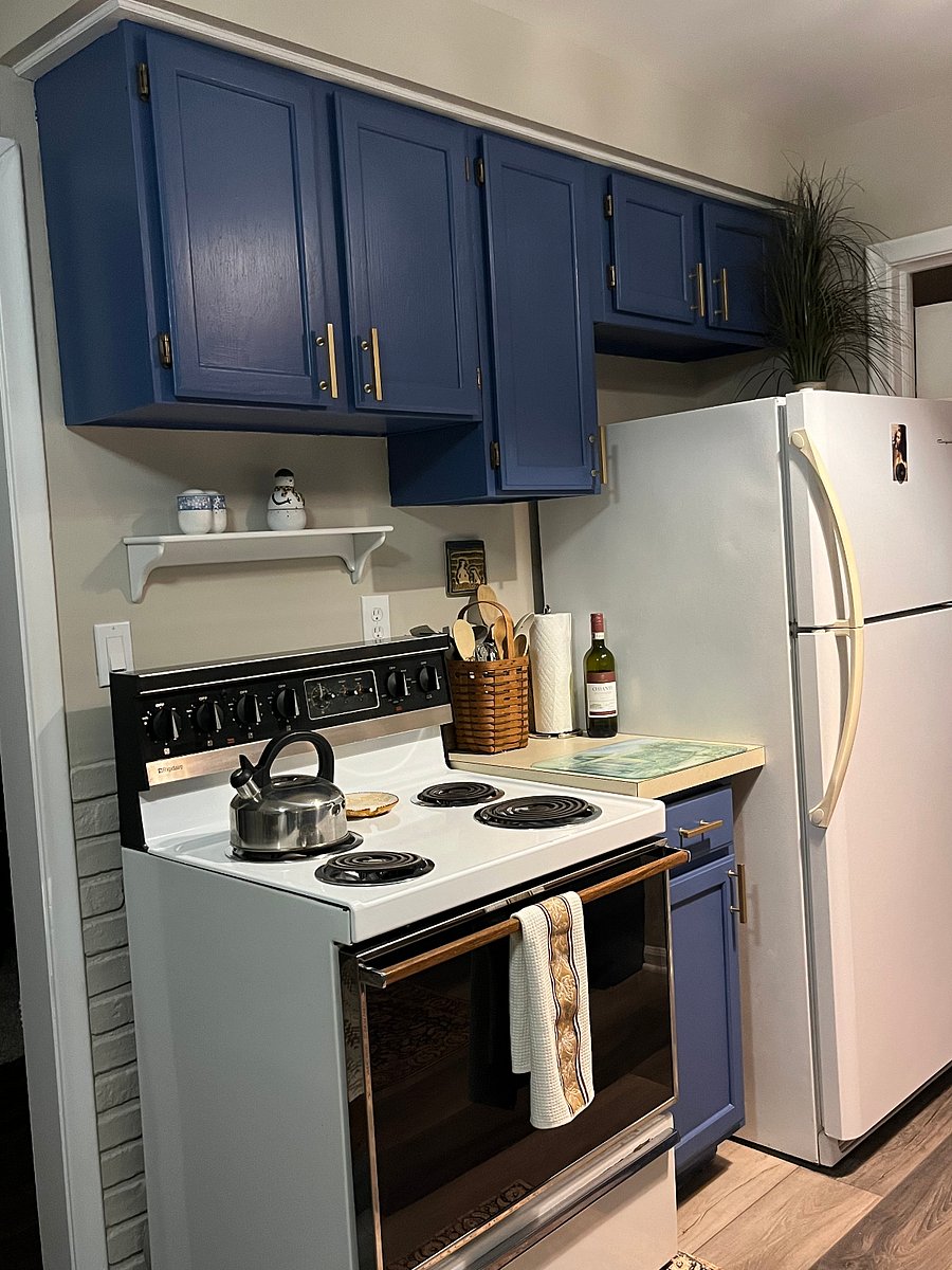 Kitchen 6