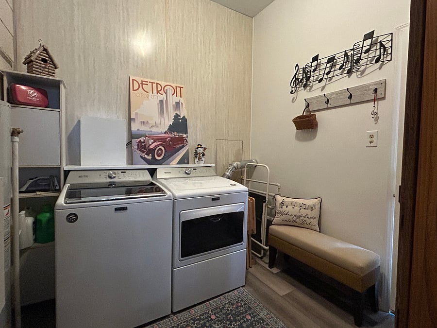 Laundry Room 3