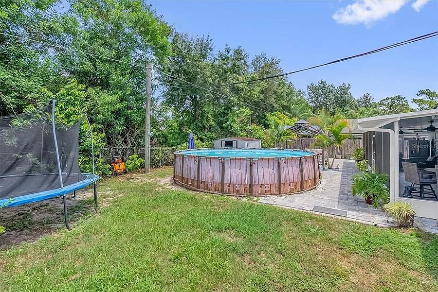 Furnished Finder property 921880_1 photo 8