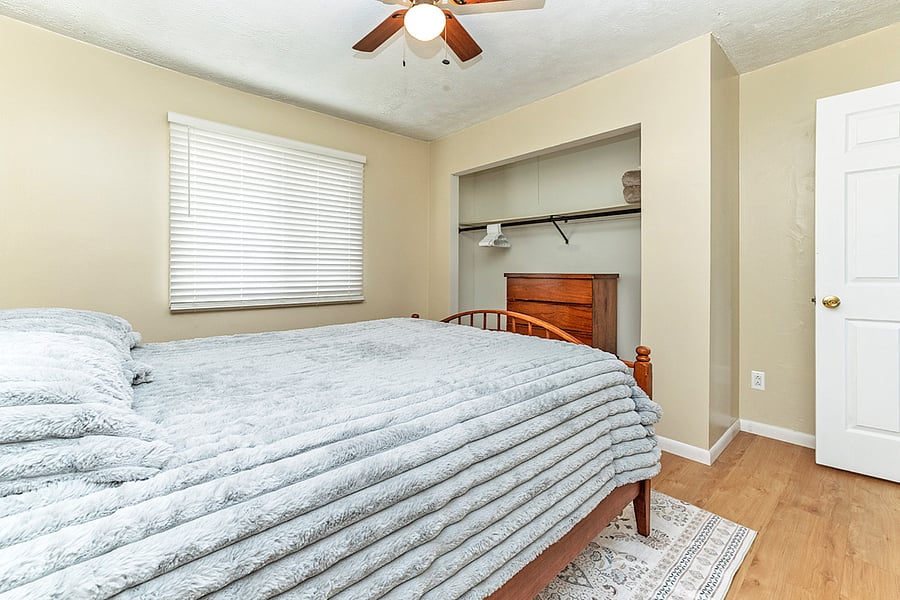 Bedroom #1