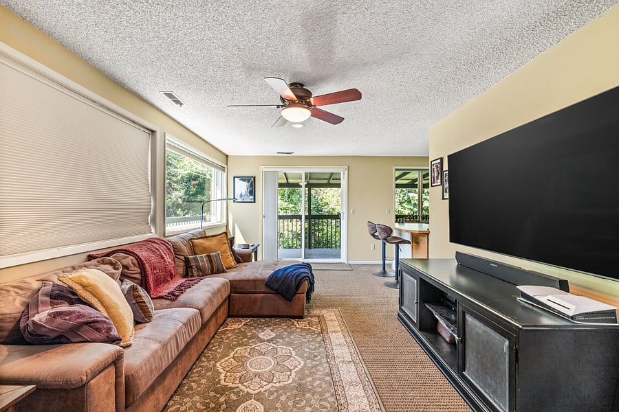 Upstairs TV room 