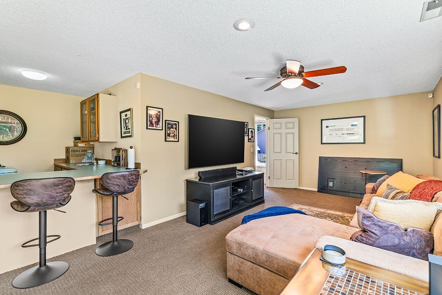 Upstairs TV room 