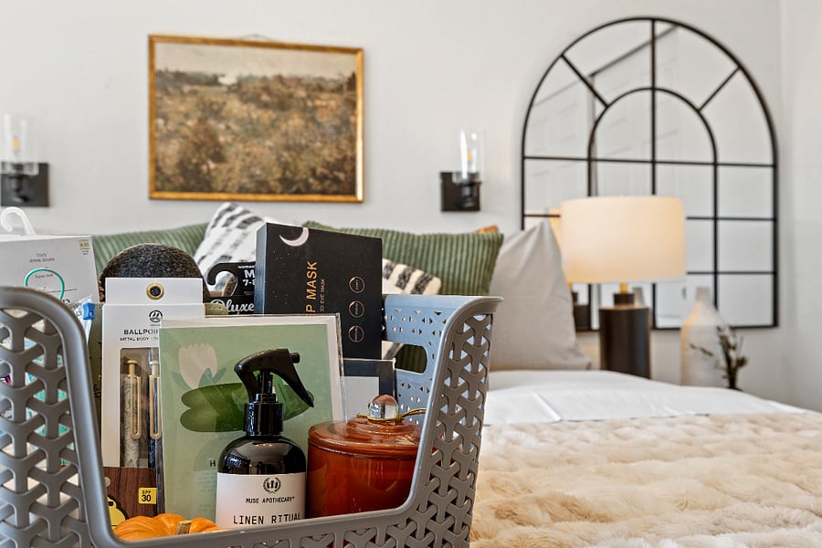 Welcome package 