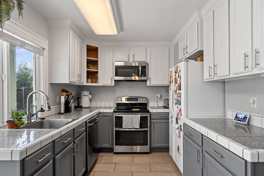 Downstairs kitchen-SHARED 