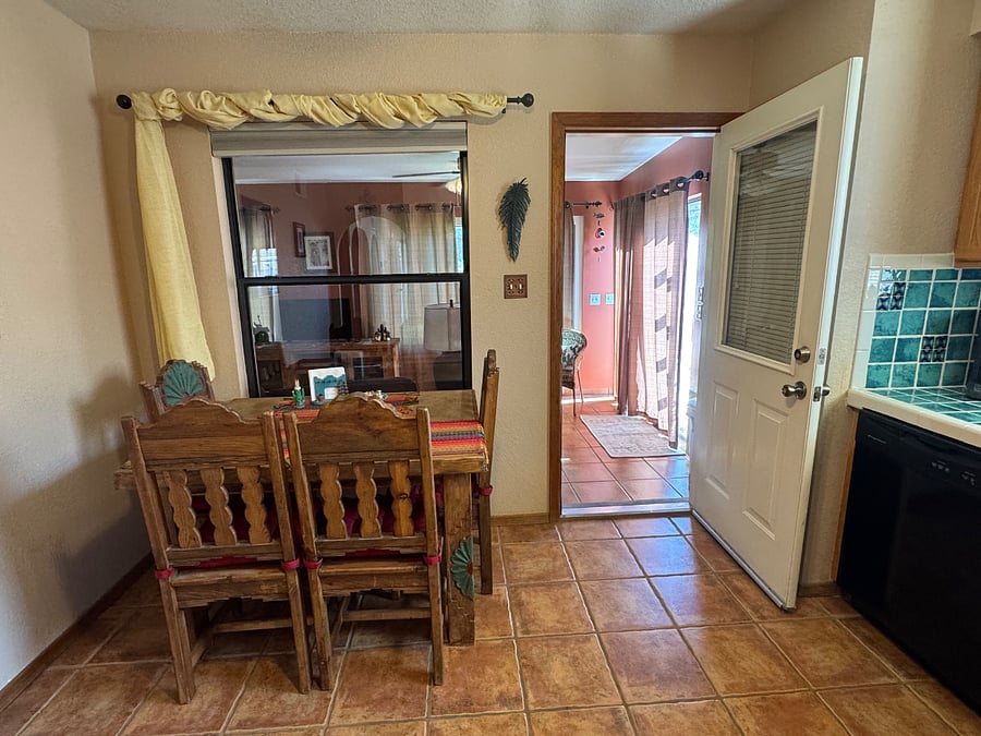 Furnished Finder property 922108_1 photo 9