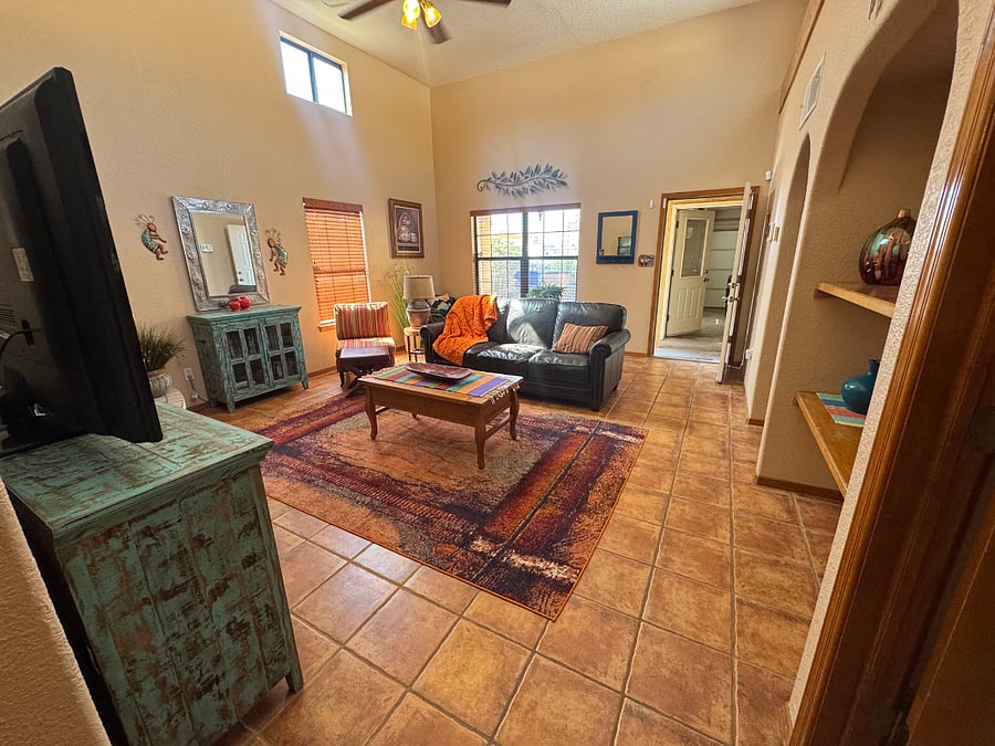 Furnished Finder property 922108_1 photo 7