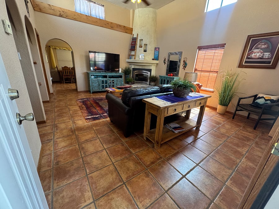 Furnished Finder property 922108_1 photo 5