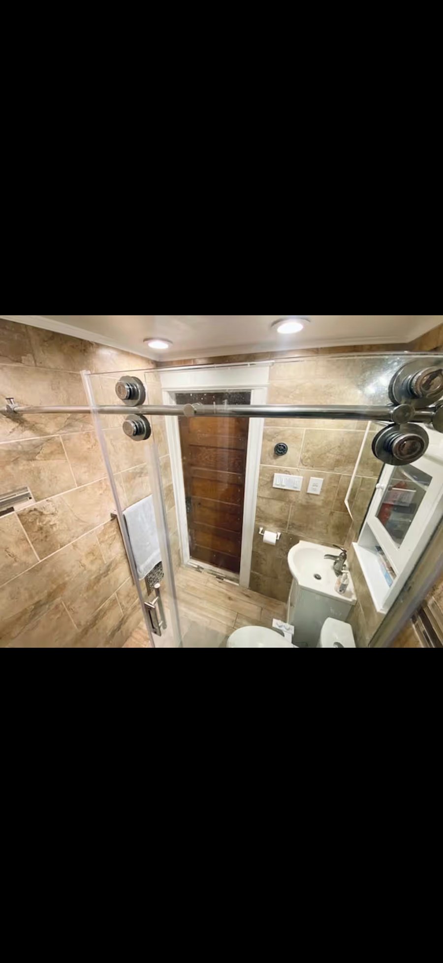 Furnished Finder property 922135_1 photo 17