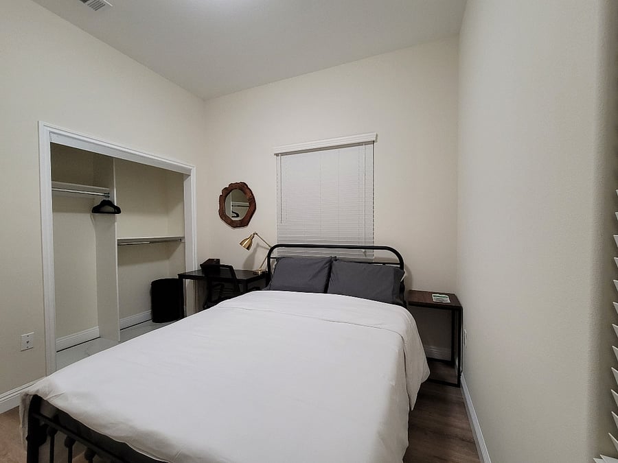 Furnished Finder property 922158_1 photo 22