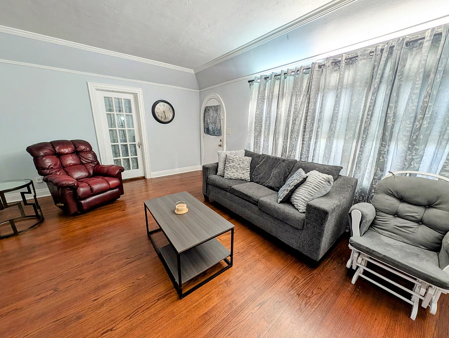 Furnished Finder property 922171_1 photo 3