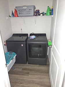 Smart King size comforter drum washer and dryer combo