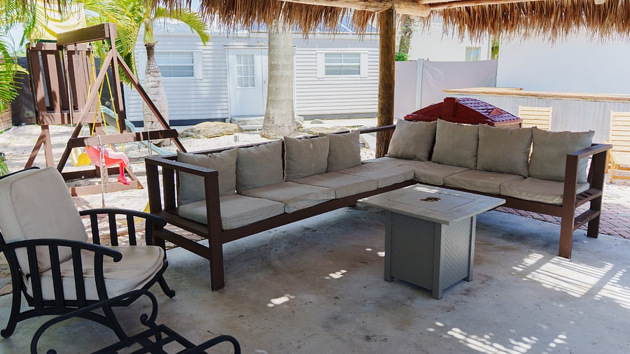 Tiki Hut area