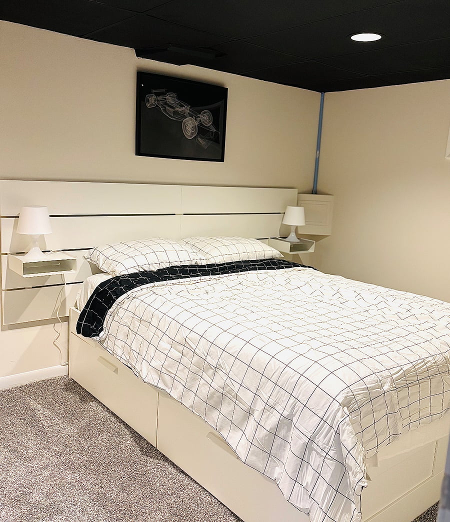 Bedroom #4 -Queen Bed