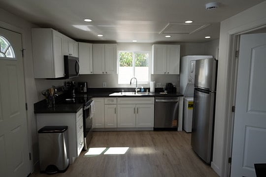 Furnished Finder property 922350_1 photo 3