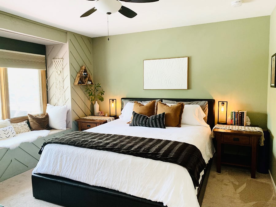 2nd Floor Master Bedroom with King Bed