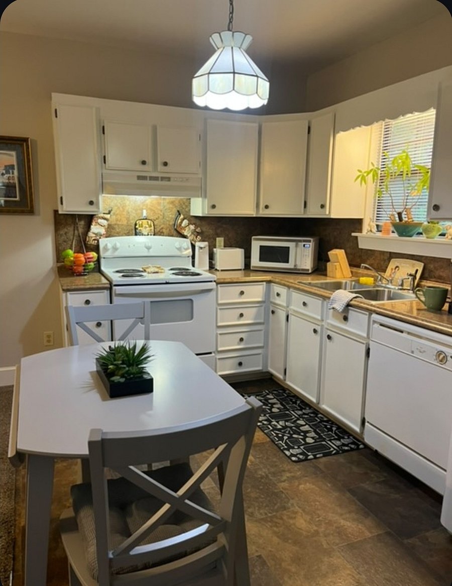 Furnished Finder property 922516_1 photo 8