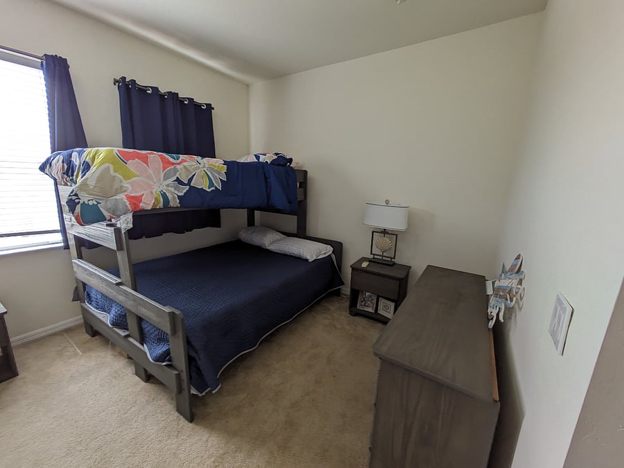 Bunkbed Room