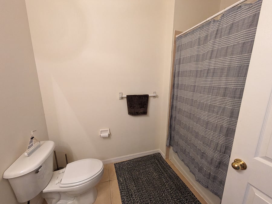 2nd Bathroom