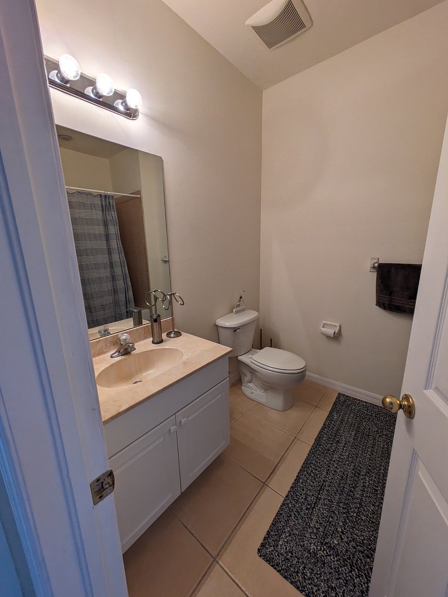 2nd Bathroom