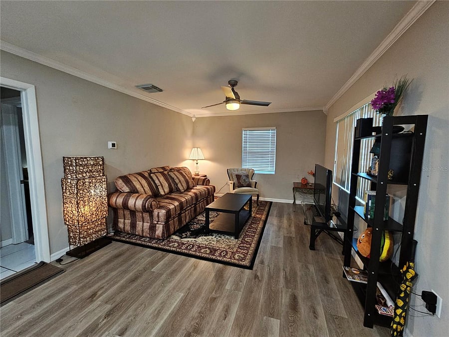 Furnished Finder property 922601_1 photo 3