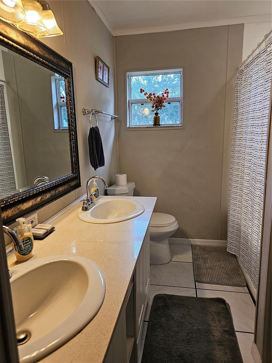 Furnished Finder property 922601_1 photo 8