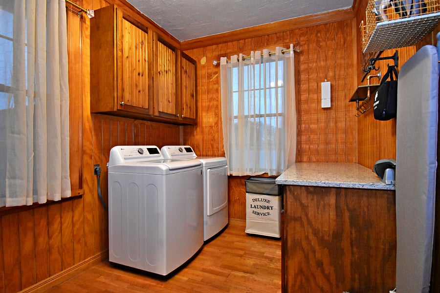 Furnished Finder property 922605_1 photo 8