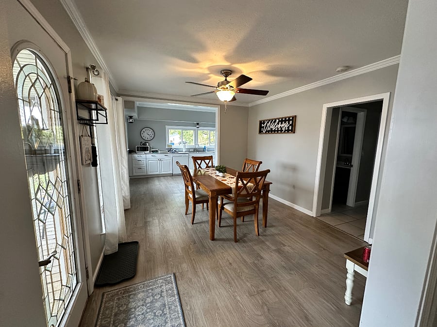 Furnished Finder property 922800_1 photo 4