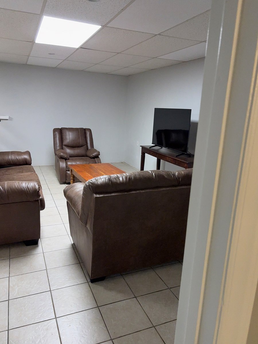 Furnished Finder property 922806_1 photo 11