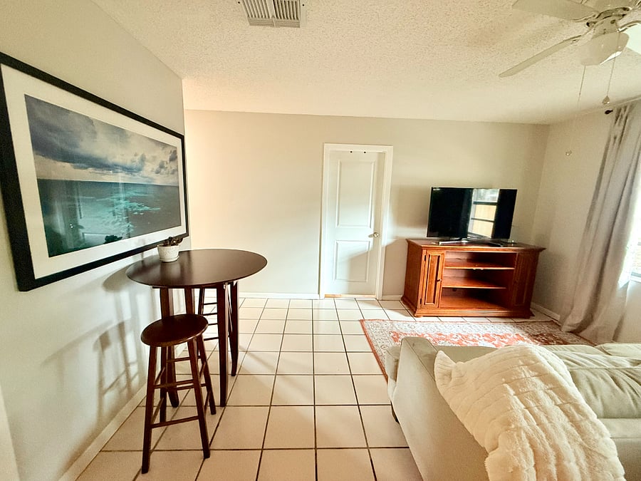 Furnished Finder property 922807_1 photo 3