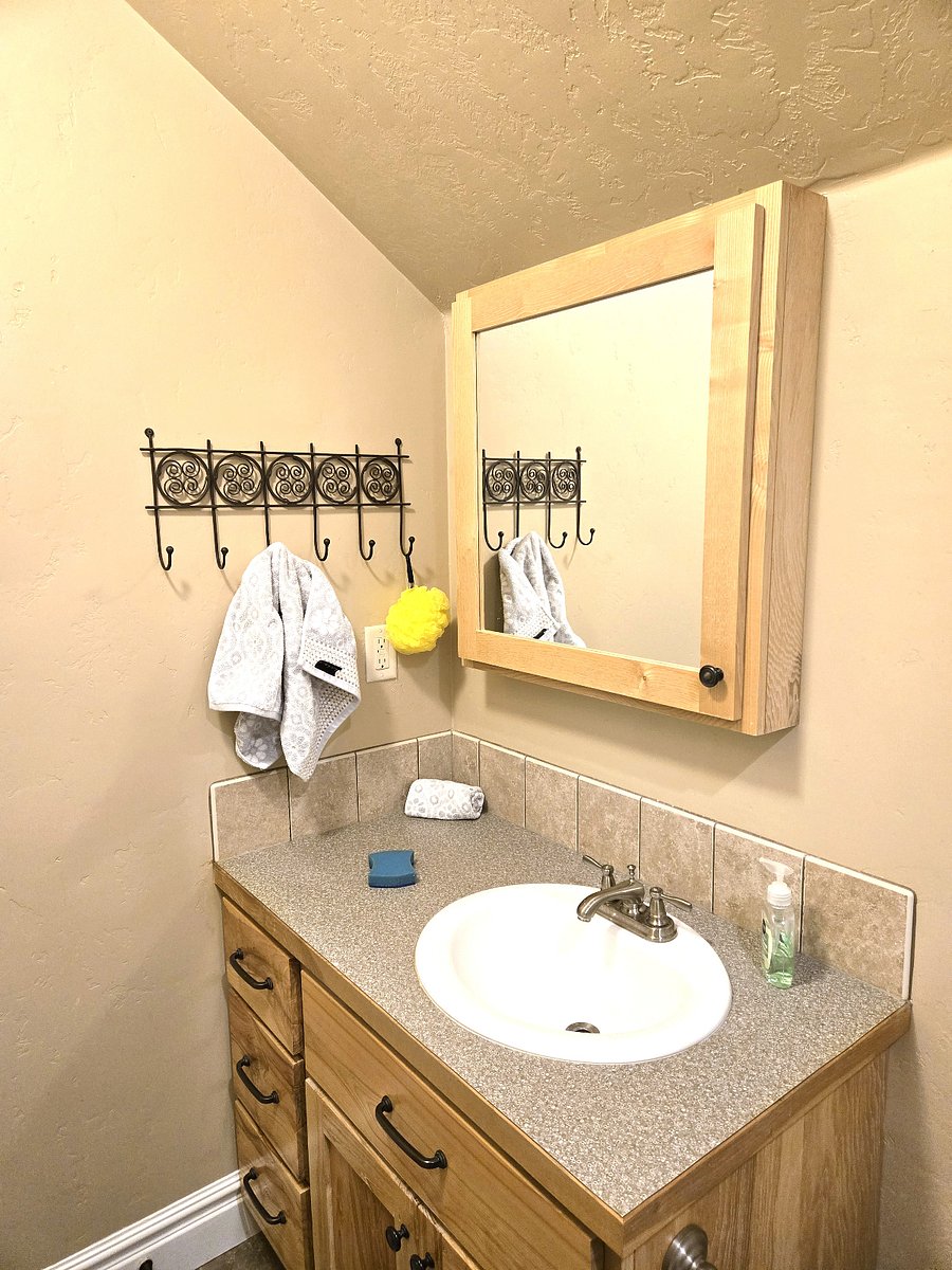 Furnished Finder property 922835_1 photo 8