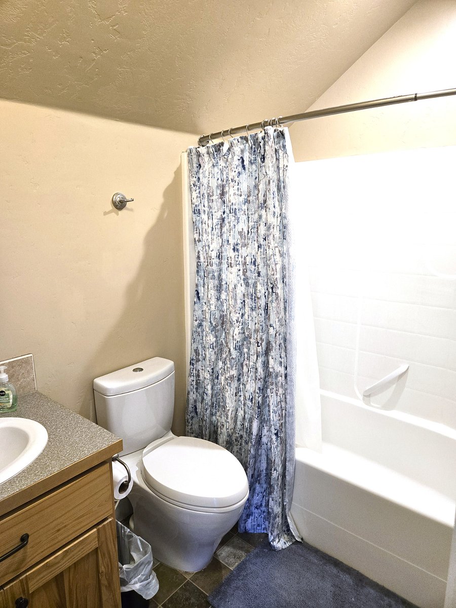 Furnished Finder property 922835_1 photo 9