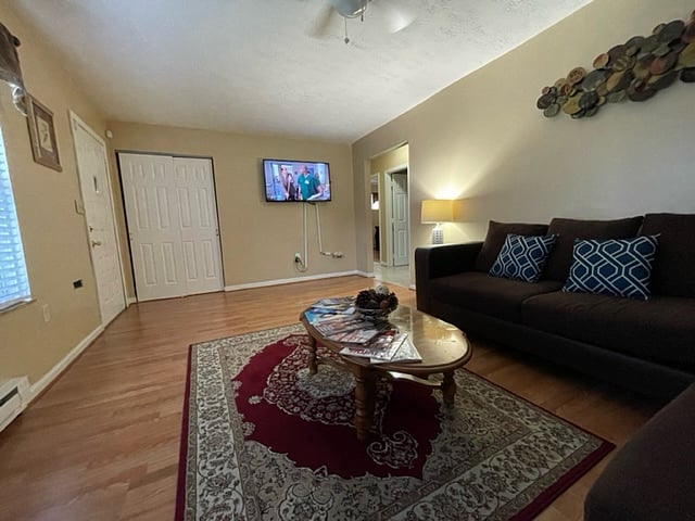 Furnished Finder property 922842_1 photo 3