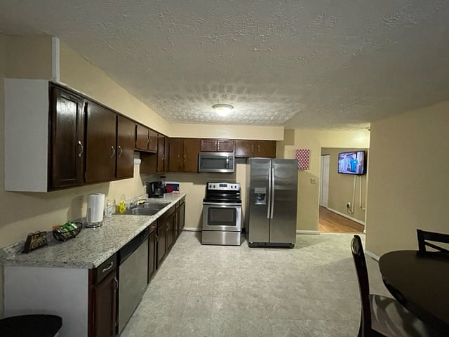 Furnished Finder property 922842_1 photo 9