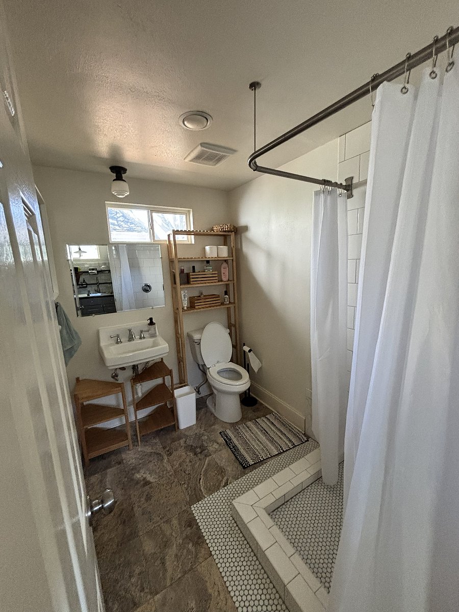 Furnished Finder property 922859_1 photo 5