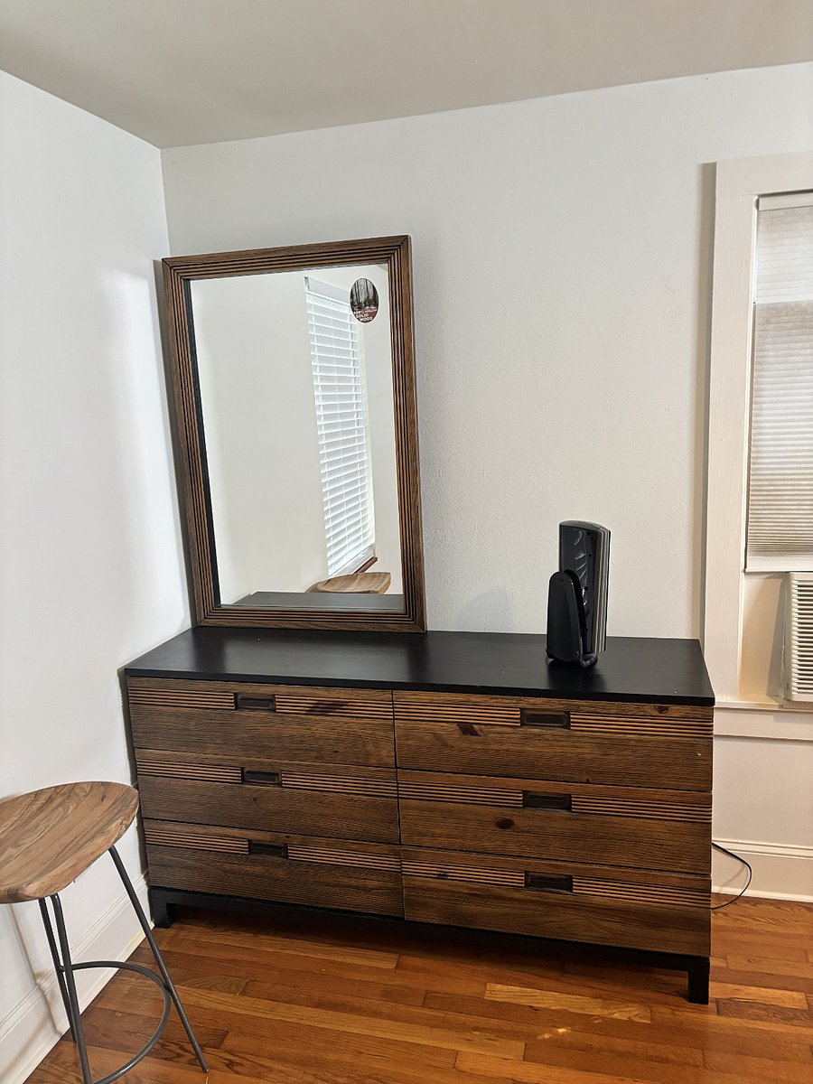 Full dresser with mirror