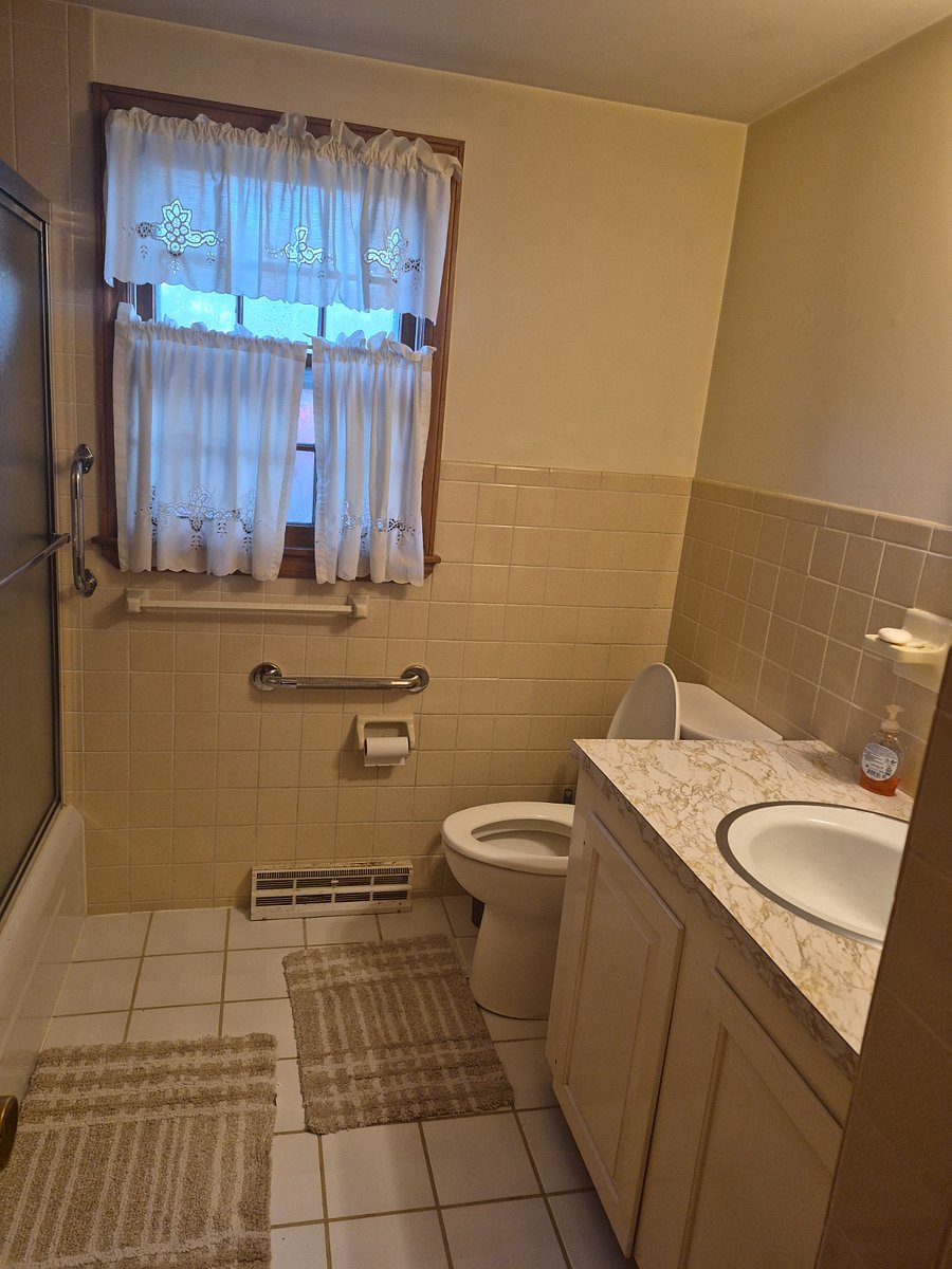 Furnished Finder property 922880_3 photo 5