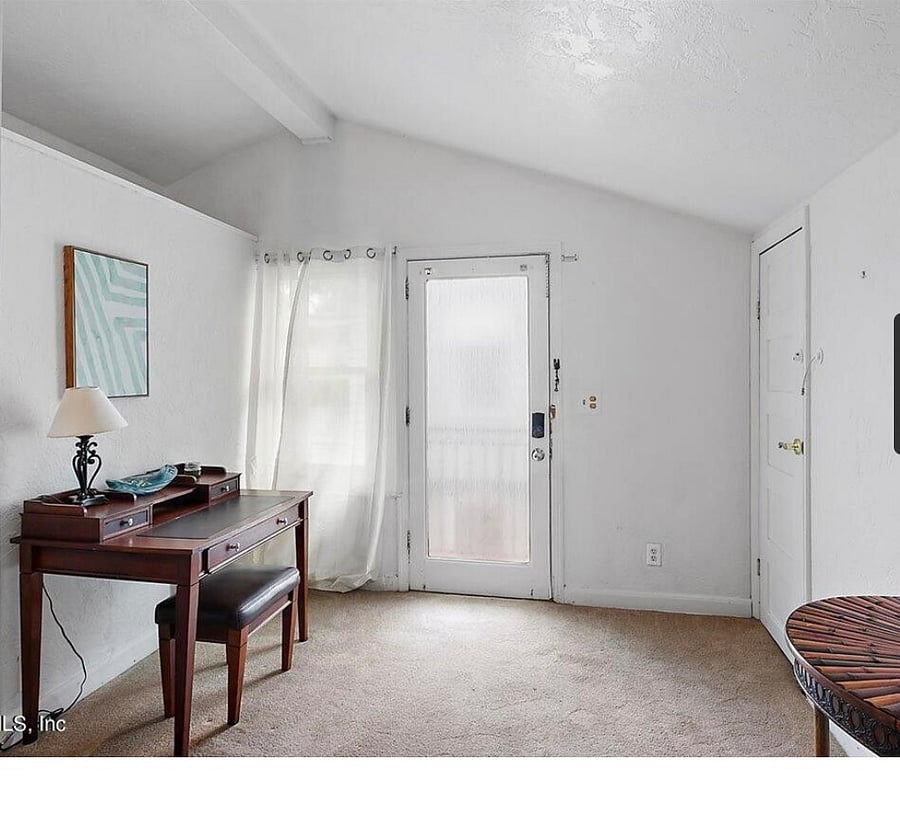 Furnished Finder property 922908_1 photo 2