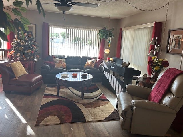 Furnished Finder property 922959_1 photo 18