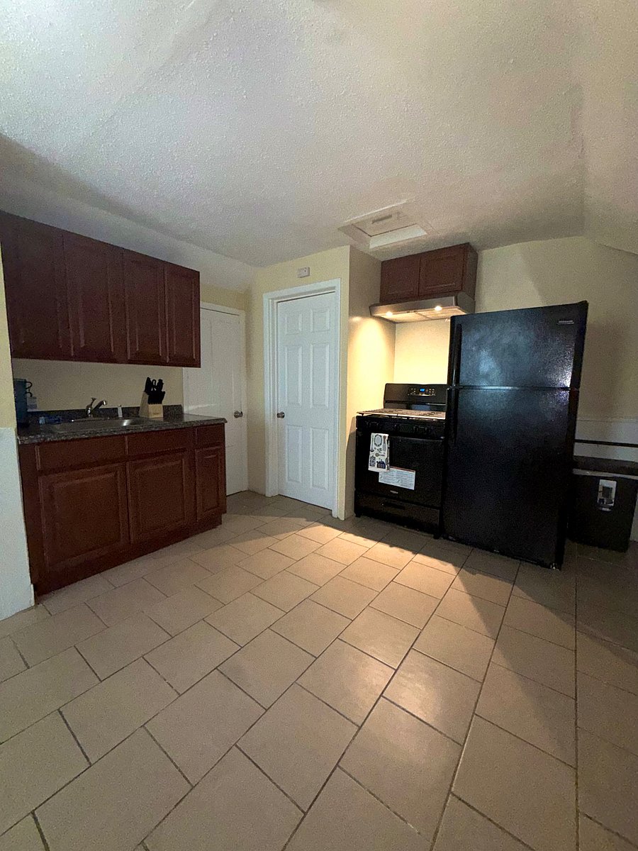 Furnished Finder property 922961_1 photo 3